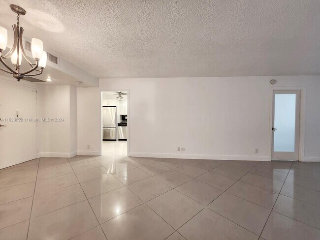 Foto del edificio - 250 174th St