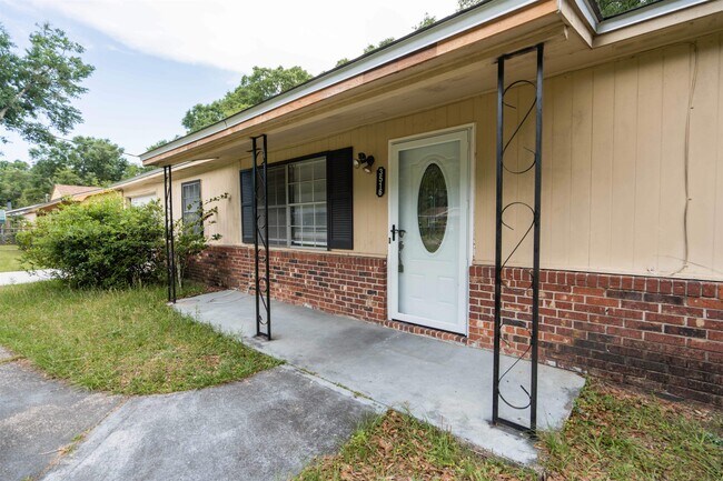 Building Photo - 3516 Toucan Dr