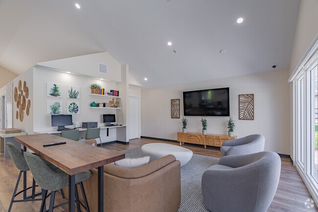 Interior Photo - The Landings