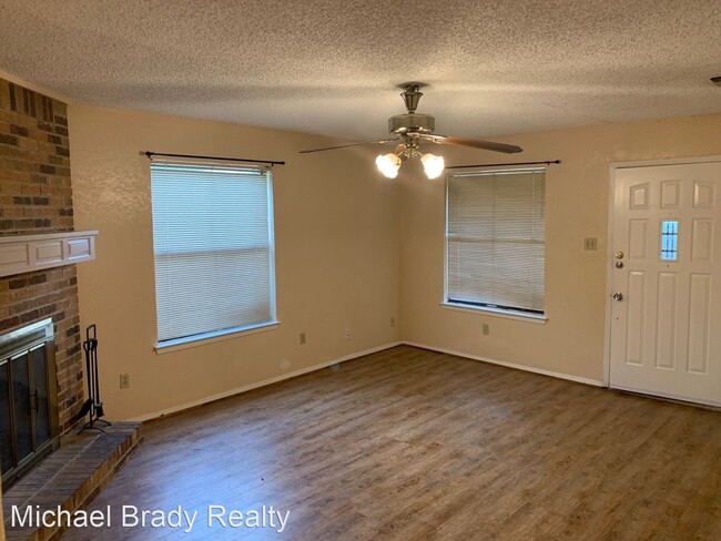 Building Photo - 2 br, 2 bath House - 6504 Oak Forest Court