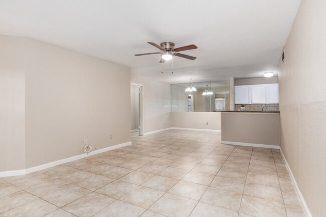 Foto del edificio - 10835 Braes Bend Dr