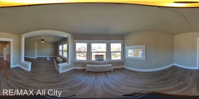 Building Photo - 2 br, 1 bath  - 2714 N 21st St