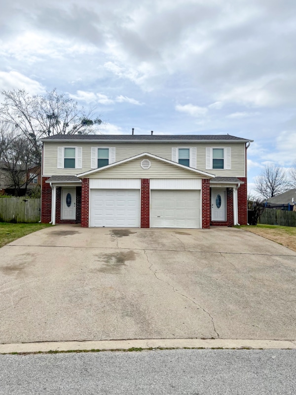 Photo - 617 W Moan Pl Townhome