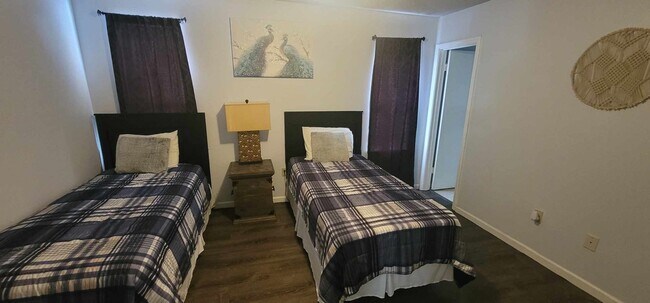 Foto del edificio - 12837 Country Ridge Ave