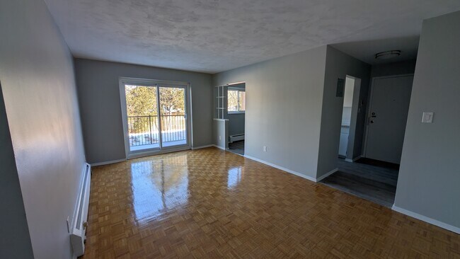 Building Photo - 434 Hazel St