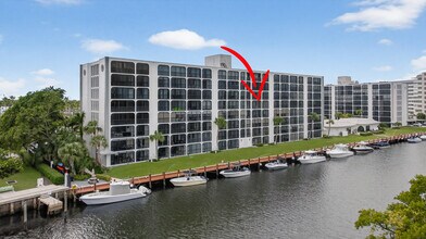 Building Photo - 1631 Riverview Rd