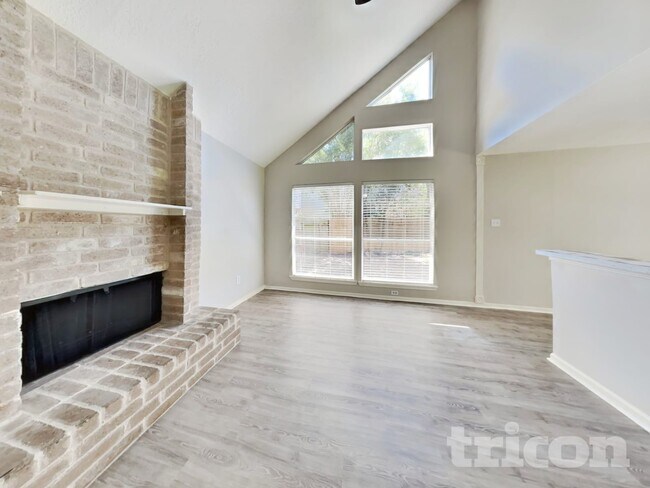 Foto del edificio - 19631 Coppervine Ln