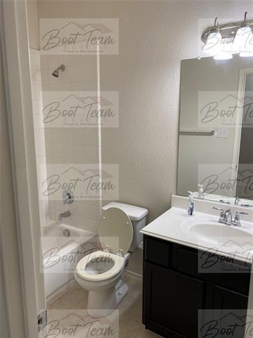 Building Photo - 9353 Comanche Ridge Dr