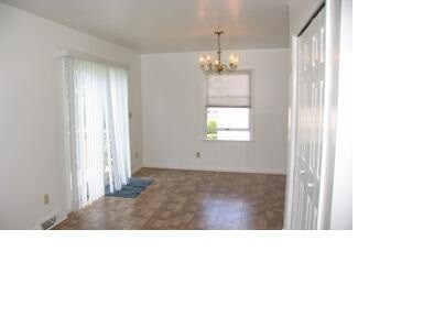 Building Photo - 3 bedroom DUPLEX in Mamaroneck near train
