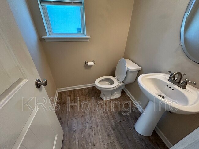 Foto del edificio - 1763 Jason Ave