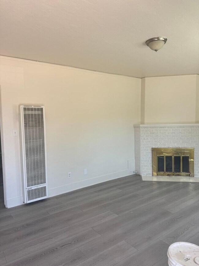 Foto del edificio - Charming 3BR House in Sacramento