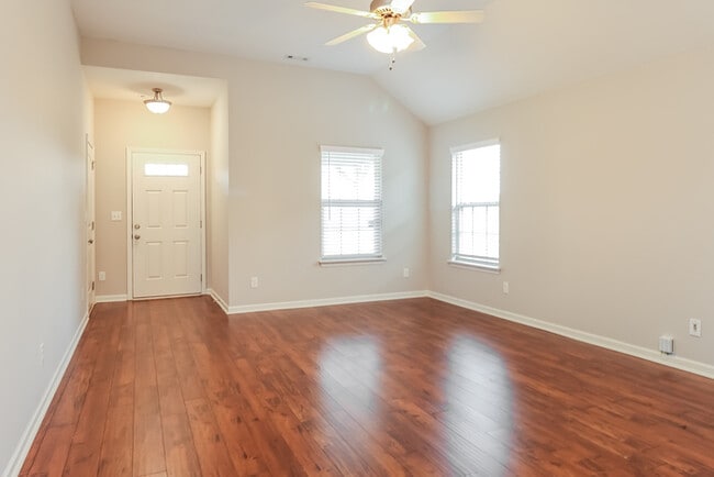 Foto del edificio - 4140 Overlook Circle