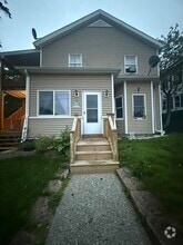 Building Photo - 15 Oakes Ave