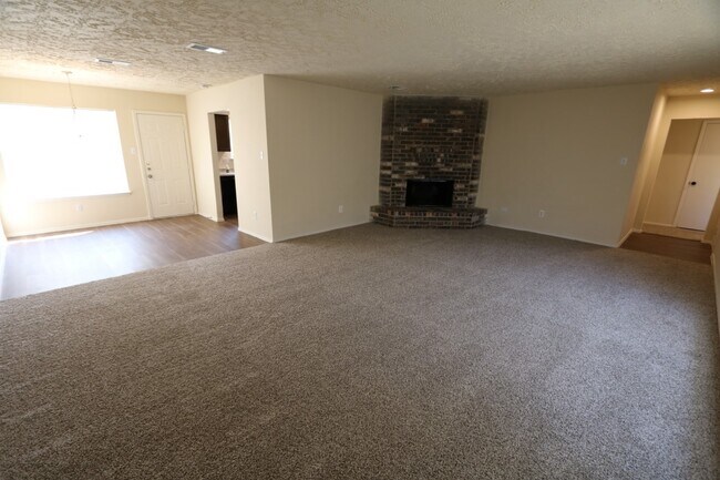 Foto del edificio - 20014 Chipplegate Ln