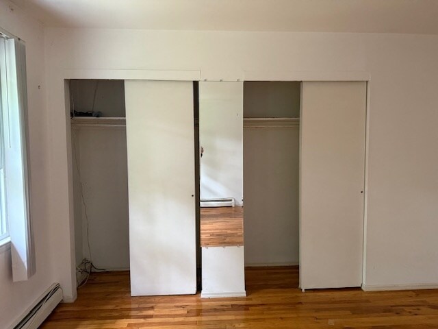 double closets in bedroom - 1 Dix Cir