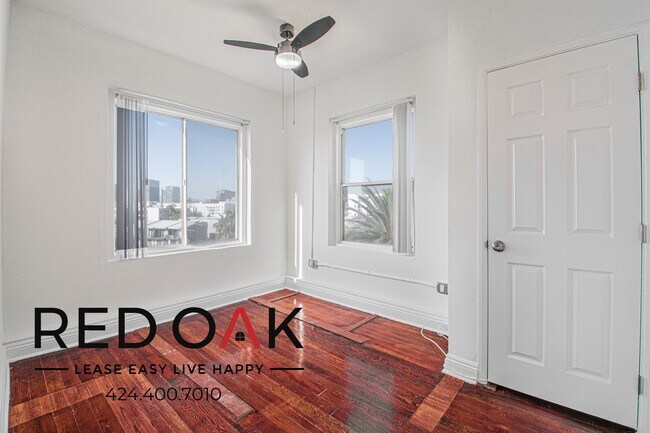 Building Photo - 915 S Carondelet St