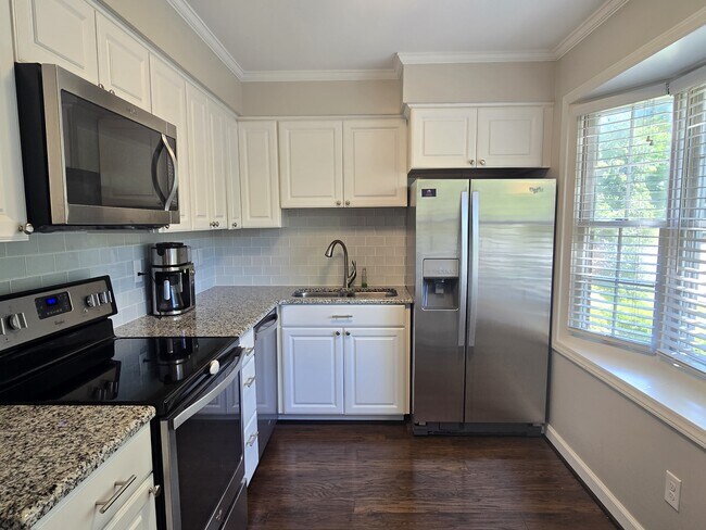 Building Photo - 2583 Spring Garden Rd NW