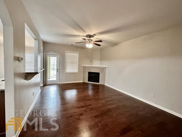 Foto del edificio - 387 Franklin Ln