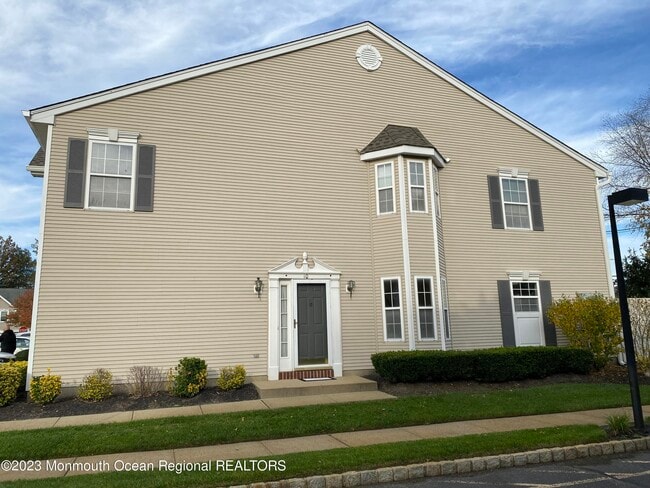Building Photo - 10 Decoy Ln
