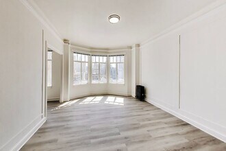 Building Photo - 536 Leavenworth St