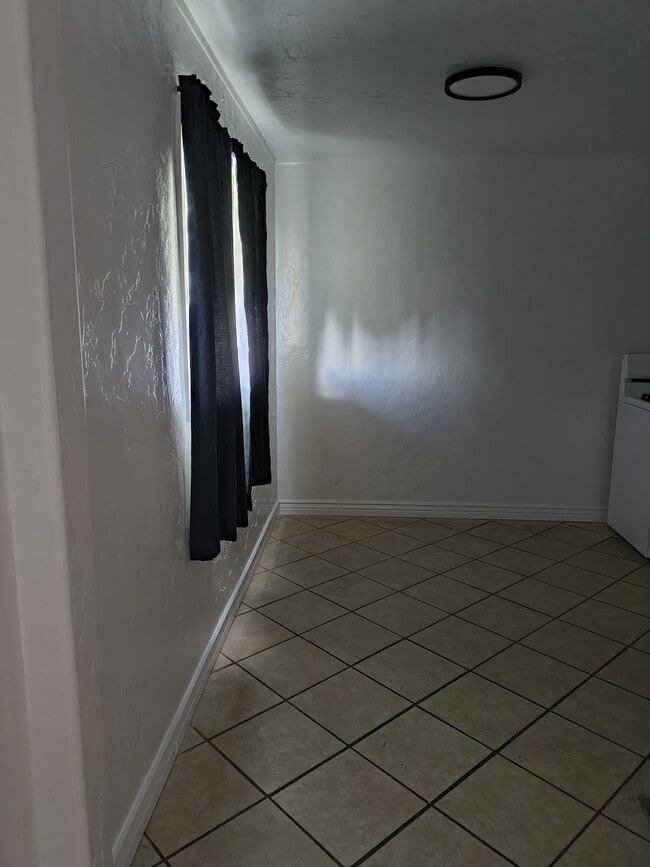 Building Photo - 5025 S 4460 W