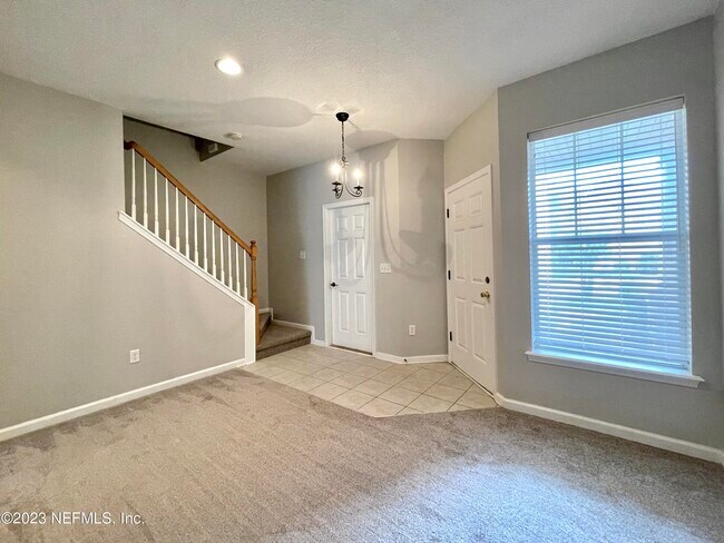 Building Photo - 3550 Hartsfield Forest Cir