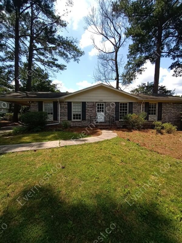 Primary Photo - 1089 Sherbrooke Cir
