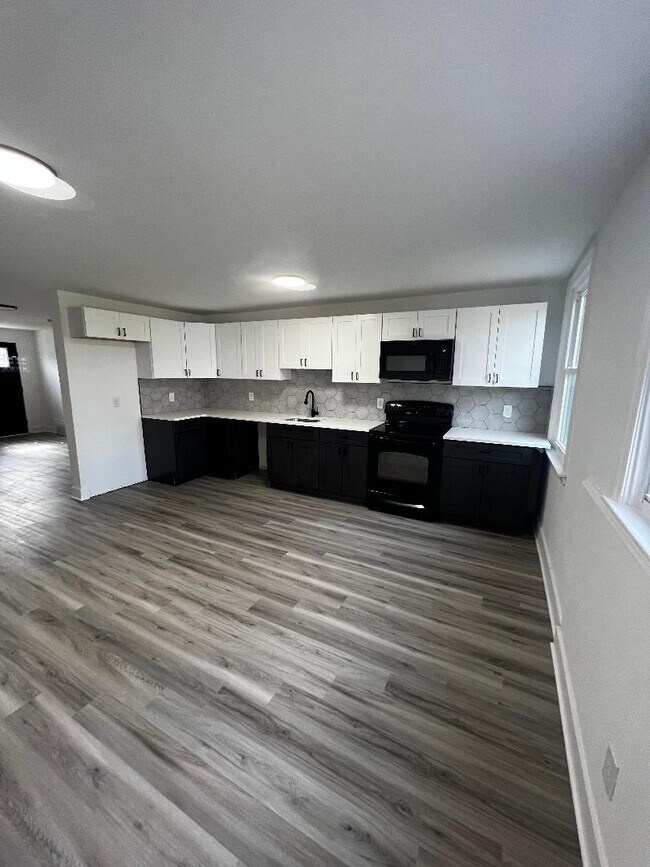 Foto del edificio - 340 W 22nd St