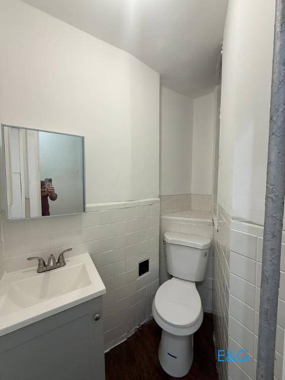 Foto del edificio - 0 bedroom in JAMAICA NY 11432