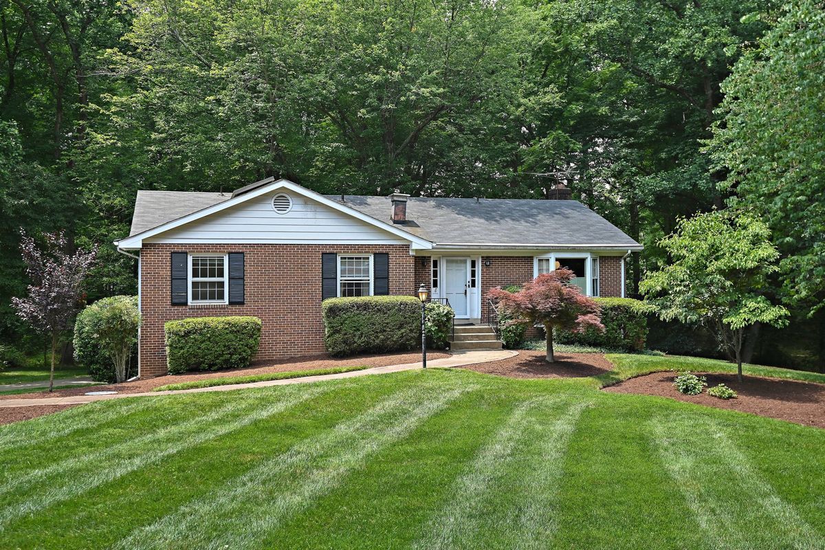 Primary Photo - 3142 Searsmont Pl