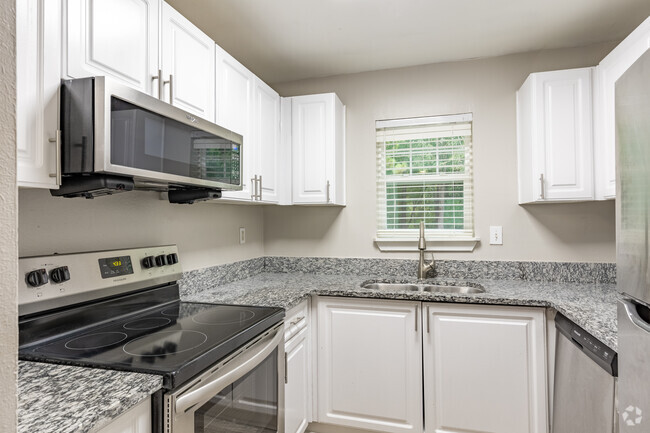 Kitchen - 2BR, 1BA - 1053SF (B1) - Nora 3200