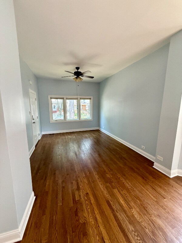 Foto del edificio - 4240 N Bernard St
