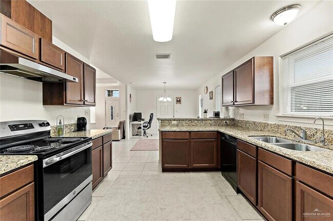Foto del edificio - 4208 Sabine Ave