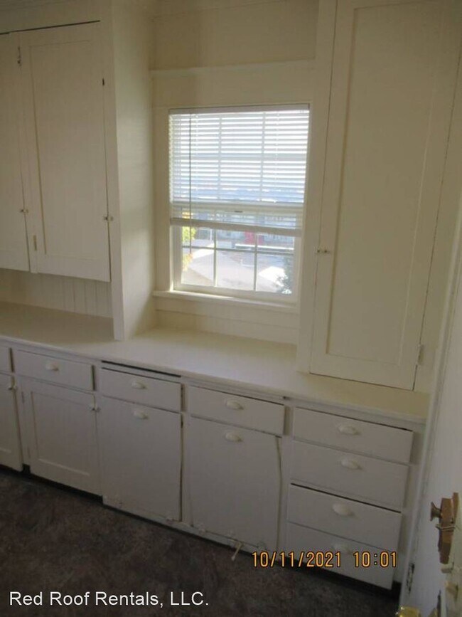 Foto del edificio - 3 br, 1 bath House - 2529 Tacoma Avenue So...