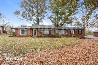 Building Photo - 10220 Capitol Dr