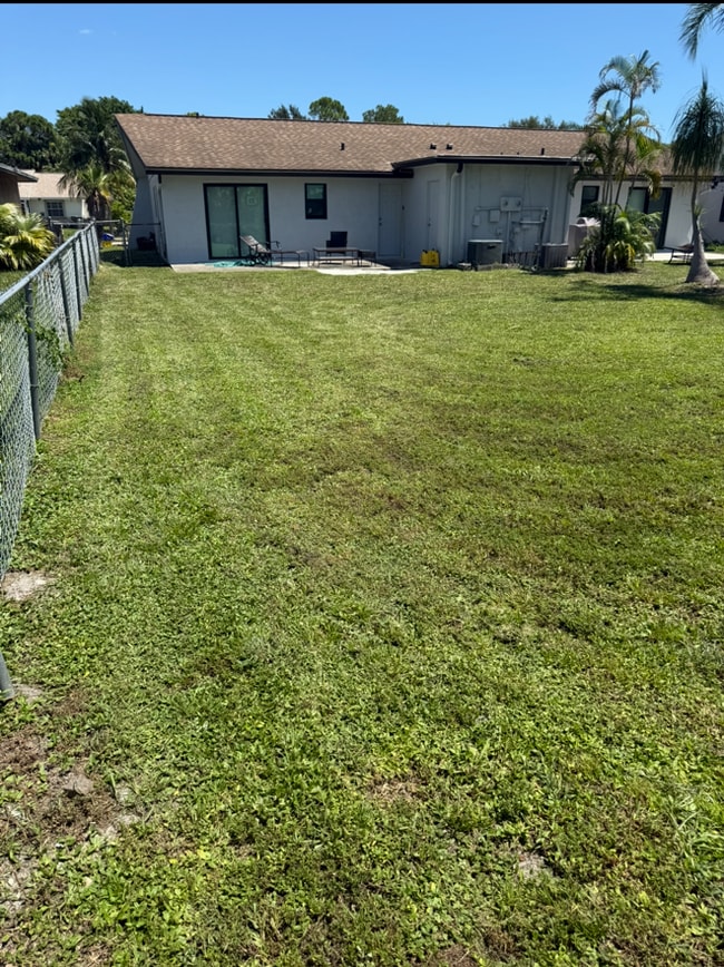 Building Photo - 4750 Brady Ln