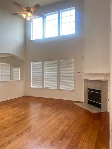 Building Photo - 1413 McClure Dr