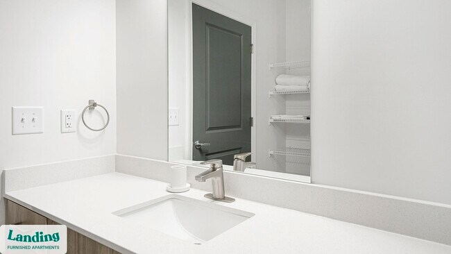 Foto del edificio - 2800 Milan Ct