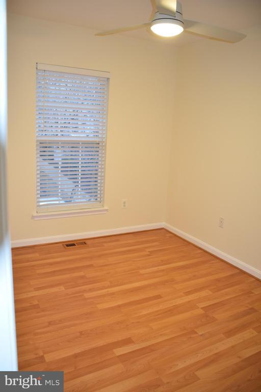 Building Photo - 204 Poplar Spring Rd