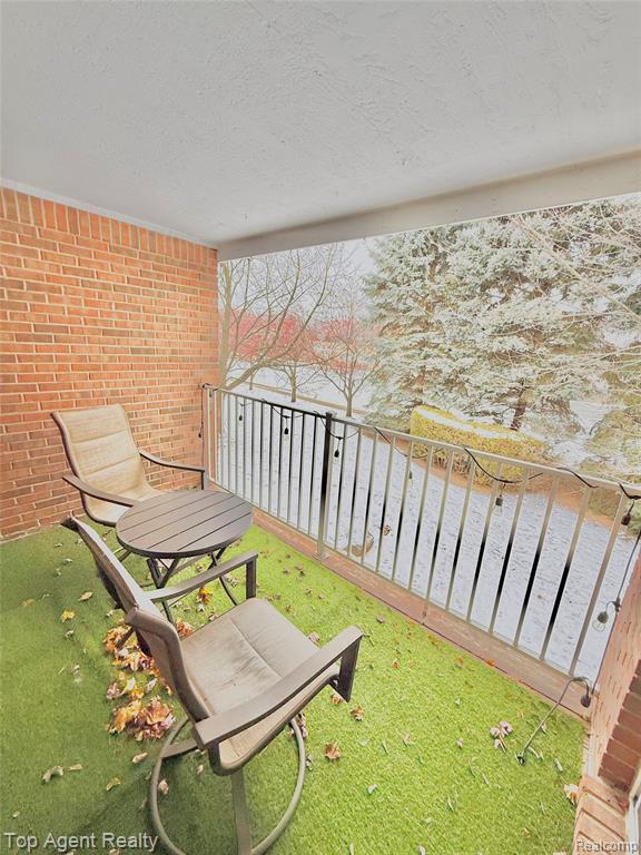 Foto del edificio - 44975 Marigold Dr