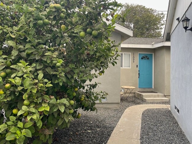 Photo - 11089-11095 Violet Dr Apartment