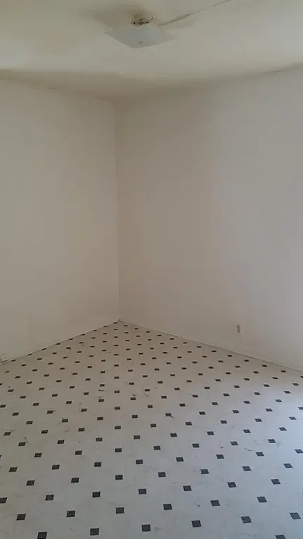 Building Photo - 4690 Galveston St