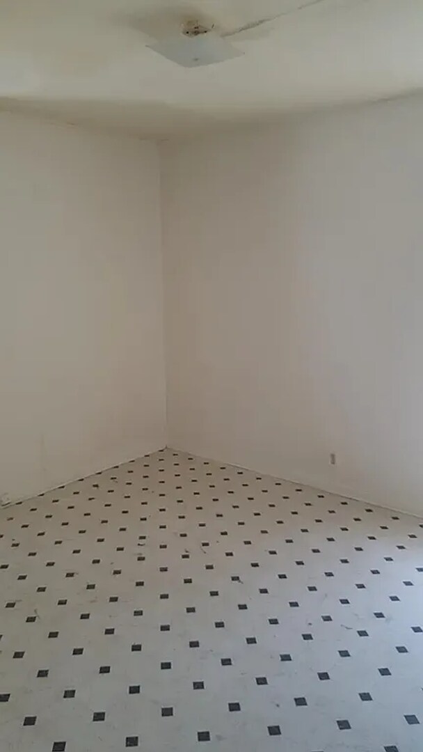 Foto del edificio - 4690 Galveston St