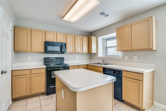 Building Photo - 1366 Westview Dr