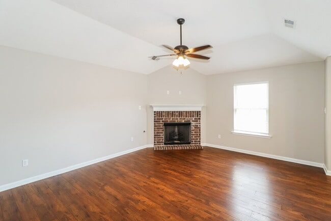 Building Photo - 1075 Carib Loop W