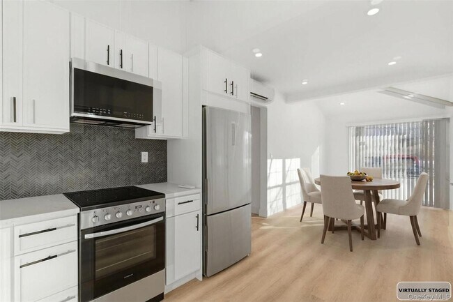 Foto del edificio - 134 E Main St