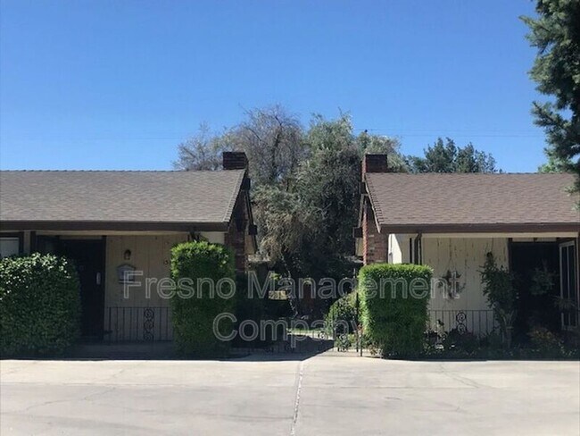Building Photo - 1537 W Fairmont Ave