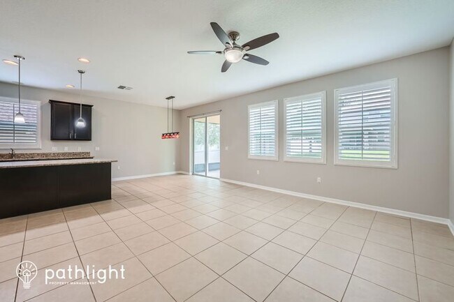 Building Photo - 3168 Zander Dr
