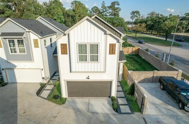 Foto del edificio - 778 W Tidwell Rd