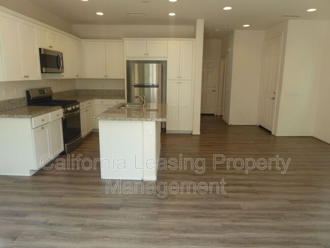 Foto del edificio - 22818 W Oak Way
